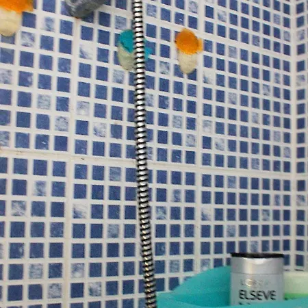 Spacieux T4 Climatise Avec Parking Au Coeur De Rochelongue - Fr-1-607-29 Apartment *